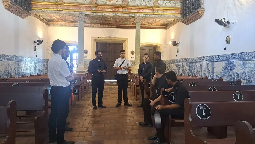 Foto 4 de 4 — Visitas - 6 de março, 2024.