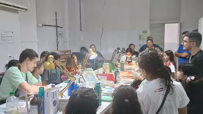 Foto 3 de 7 — Visita dos alunos da Escola Municipal Deputado Joacil de Brito Pereira