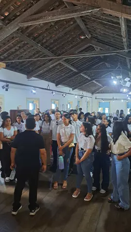 Foto 5 de 14 — Visitas do dia 9 de outubro de 2025