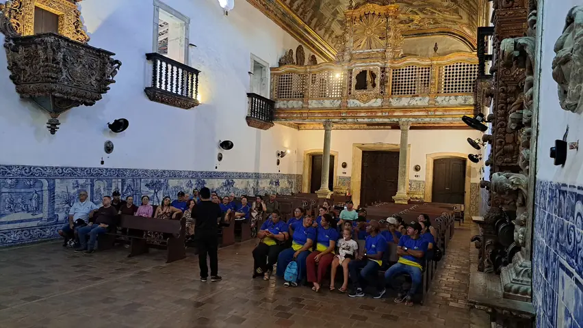 Foto 2 de 3 — Visitas do dia 11 de outubro de 2025