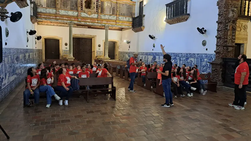 Foto 7 de 9 — Visitas do dia 5 de novembro de 2025