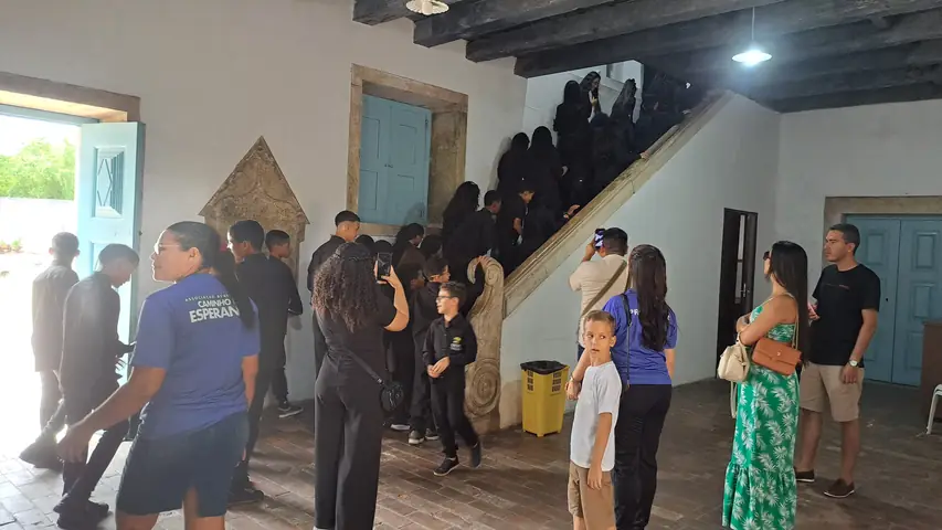 Foto 5 de 13 — Visitas do dia 9 de novembro de 2025