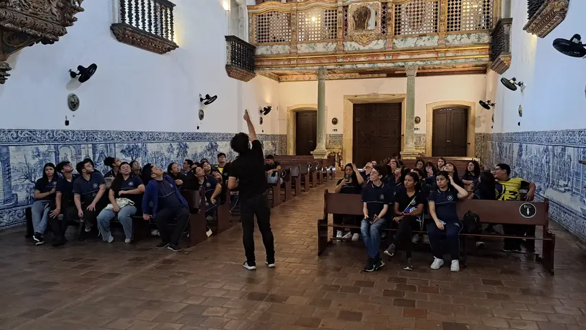 Foto 11 de 12 — Visitas do dia 13 de novembro de 2025