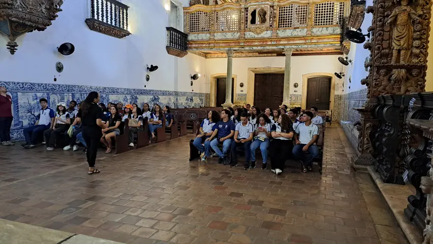 Foto 6 de 6 — Visita da Escola Municipal Presidente Castelo Branco - 19 de novembro de 2025