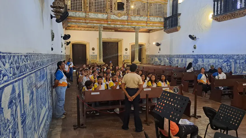 Foto 3 de 3 — Visita do Colégio Concept - 10 de abril de 2026