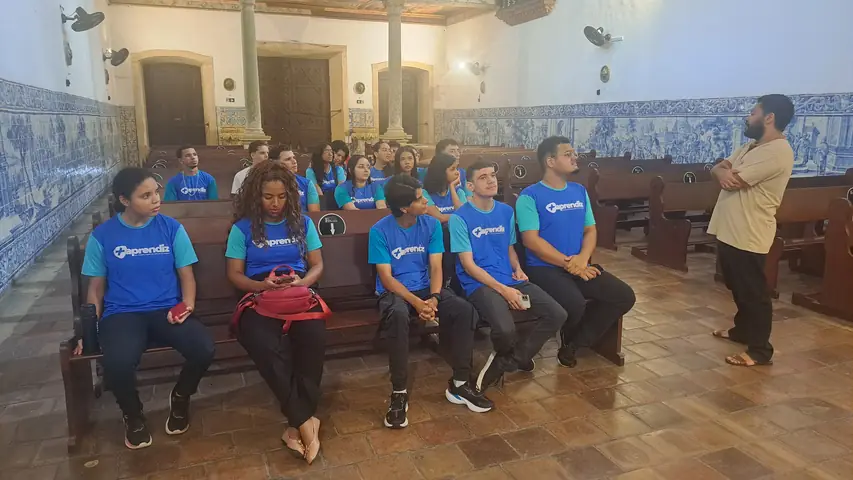 Foto 2 de 3 — Visita dos Alunos do Programa Mais Aprendiz do IEL - 26 de maio de 2026