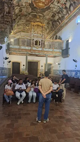 Foto 3 de 3 — Visita do Colégio Sagrada Família - 28 de maio de 2026