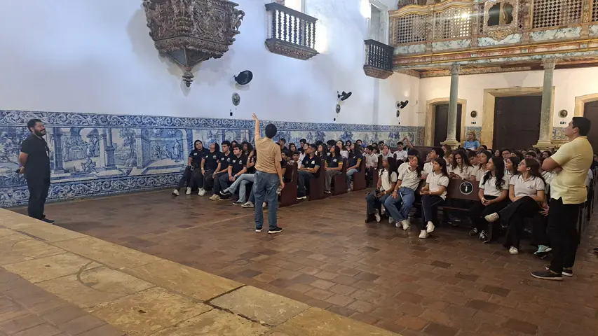 Foto 3 de 3 — Visita da Escola Modelo - 22 de maio de 2026