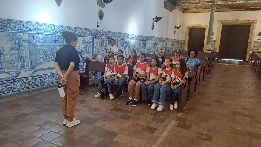 Foto 2 de 3 — Visita da Escola Municipal Euclides da Cunha - 26 de maio de 2026
