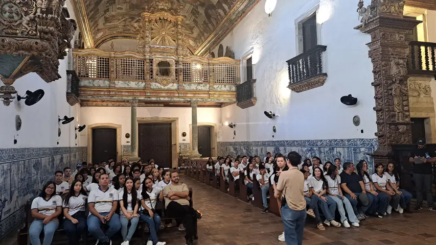 Foto 2 de 3 — Visita da EREM Jornalista Jader de Andrade - 13 de maio de 2026
