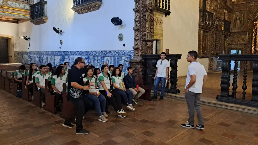 Foto 6 de 6 — Visitas do dia 6 de outubro de 2026.