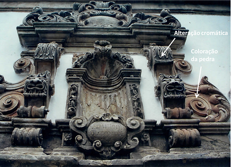 Fonte de São Francisco - durante a restauração